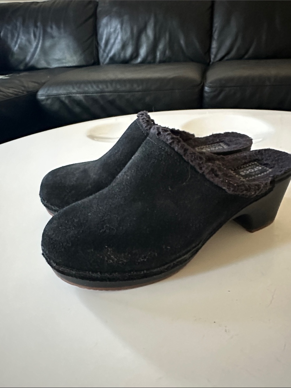 CROCS Black Suede Mule Clogs with Faux Fur Collar
